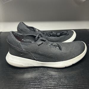 Kizik Madrid Eco Knit Mens Size 9 Black Shoes Sneakers Hands Free